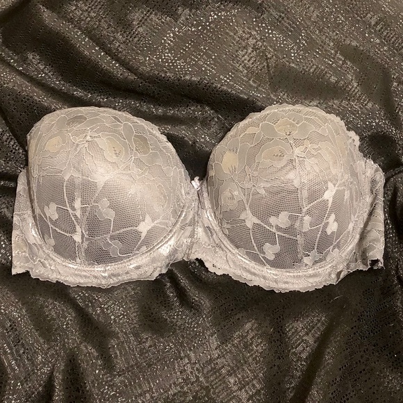Silver strapless bra Clearance